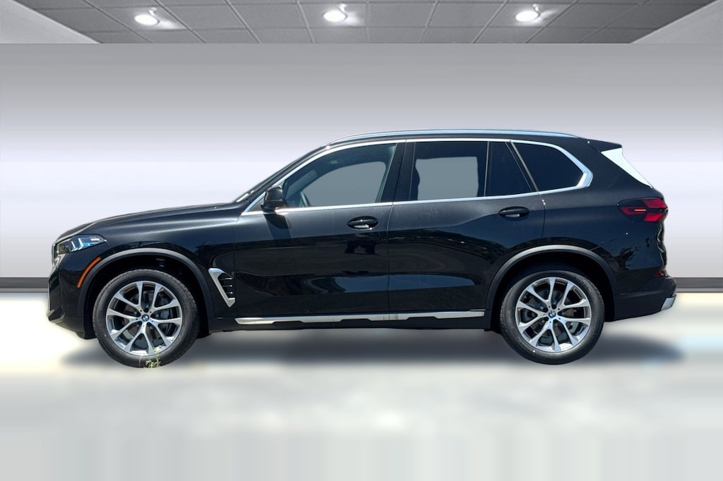 New 2026 BMW X5 xDrive40i SUV