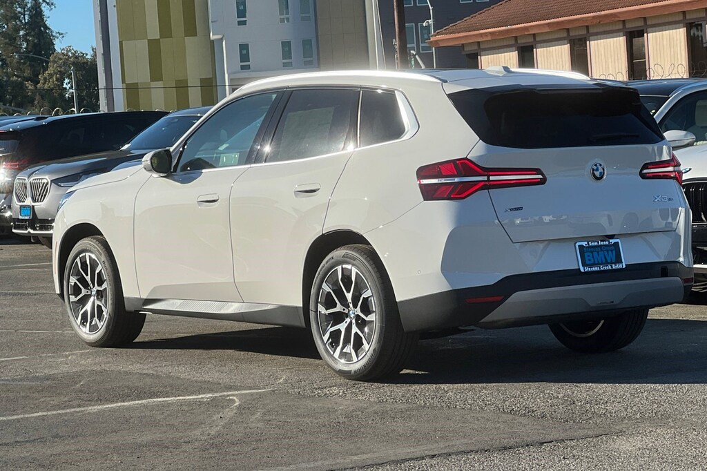 New 2026 BMW X3 30 xDrive SUV