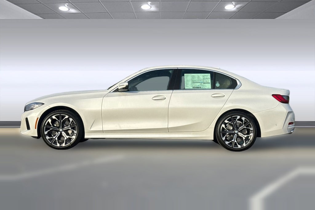 New 2026 BMW 330i NA Sedan