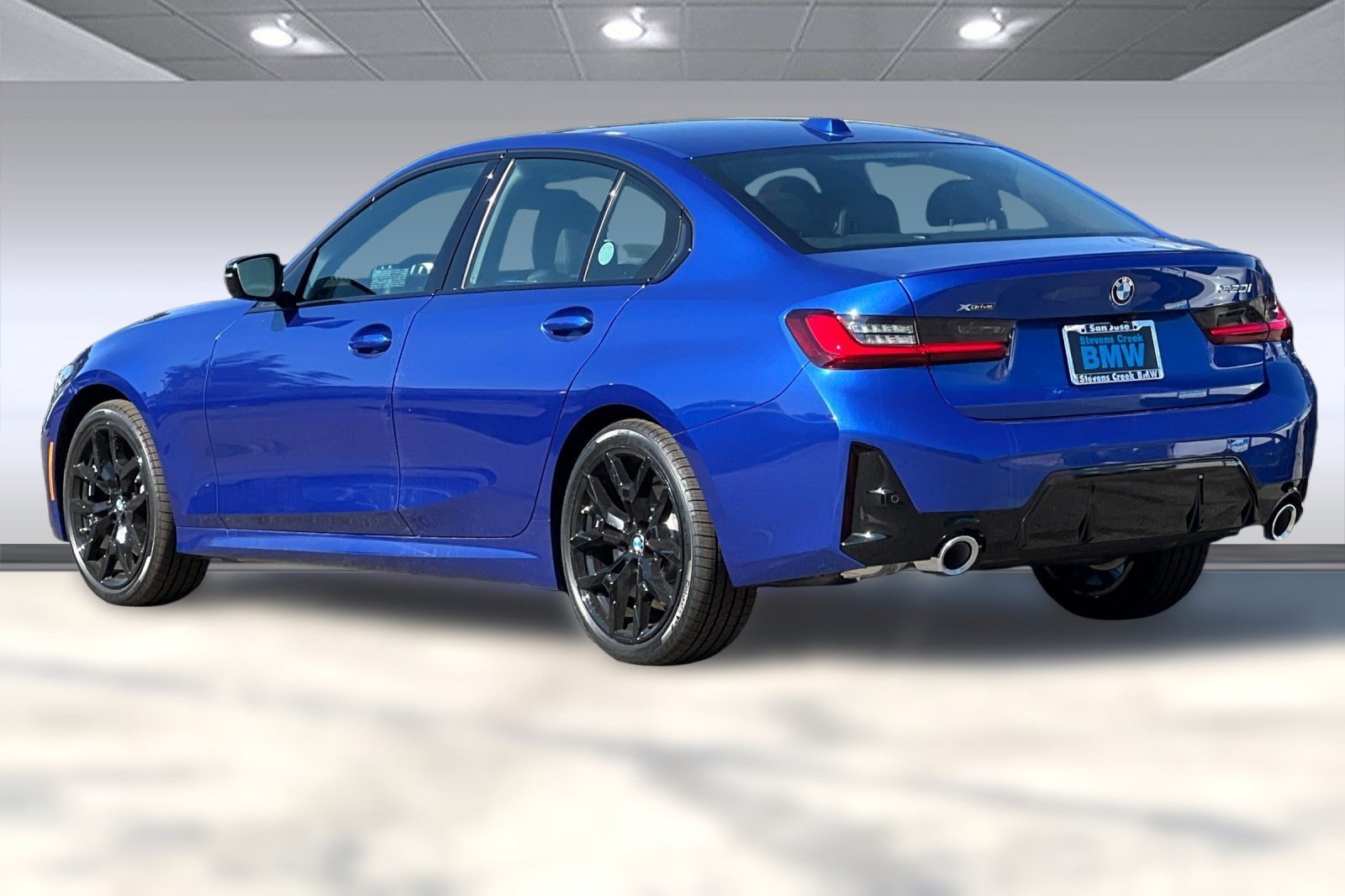 2025 Bmw 330i xDrive Sedan photo 3