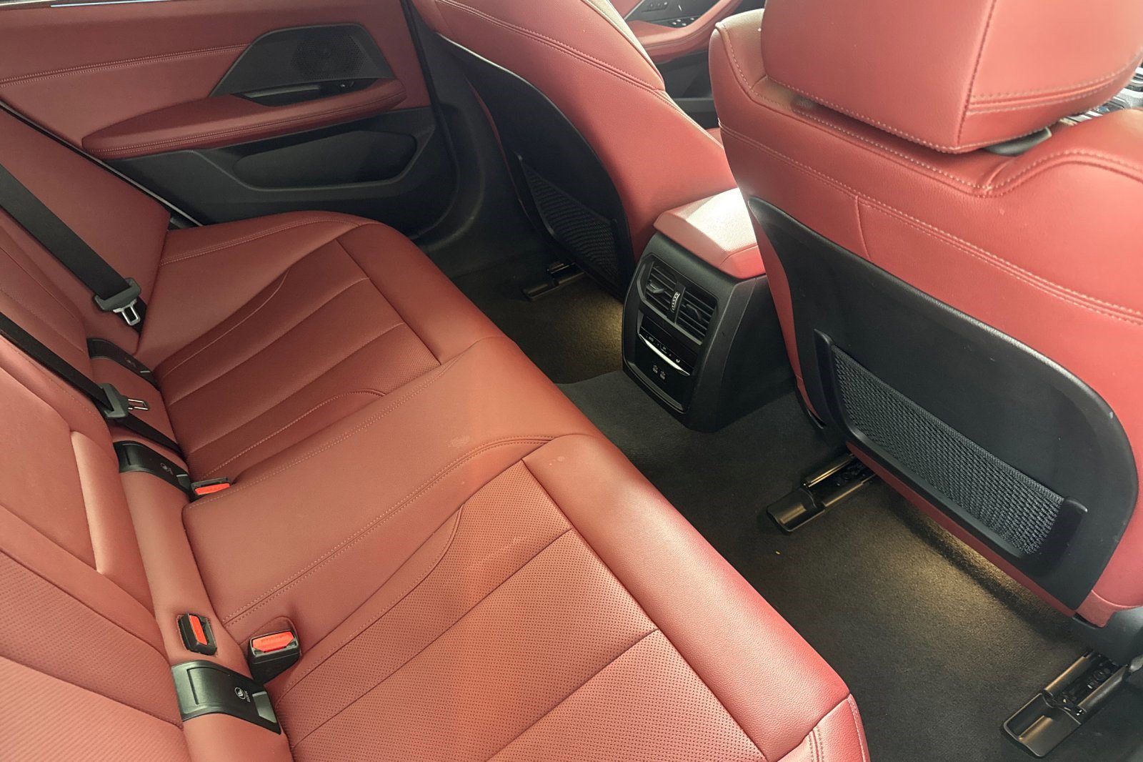 2023 BMW i4 35 - Photo 30