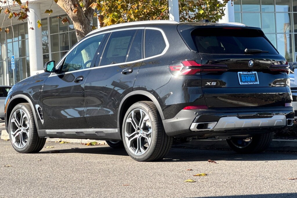 New 2026 BMW X5 PHEV xDrive50e SUV
