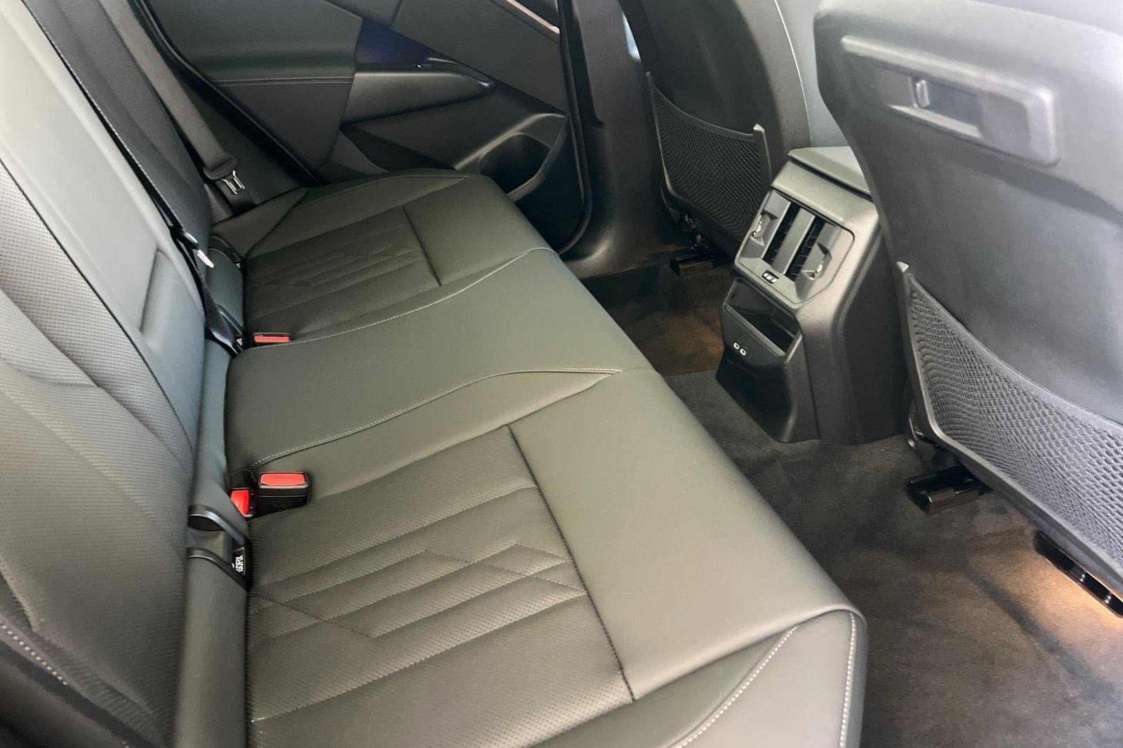 2025 BMW X3 30 - Photo 29