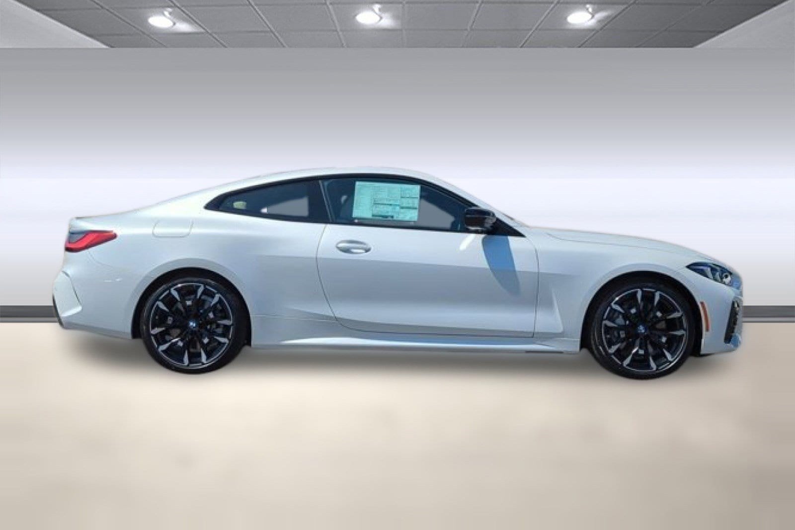 2025 BMW 4 Series 430i - Photo 8