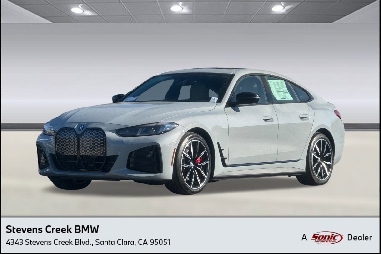 2025 BMW i4 40's photo