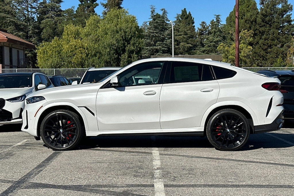 New 2026 BMW X6 xDrive40i SUV