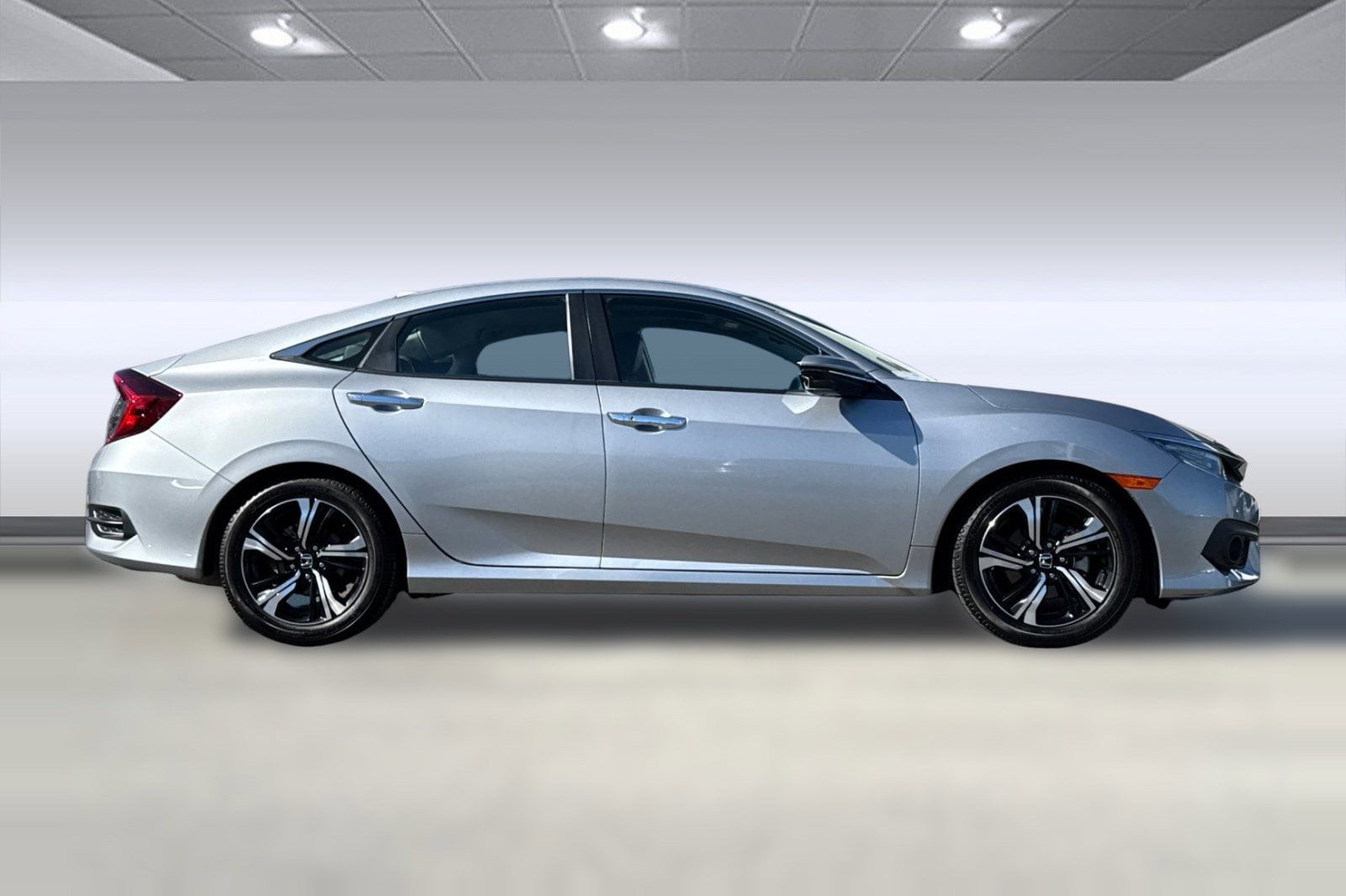 2017 Honda Civic Touring photo 6