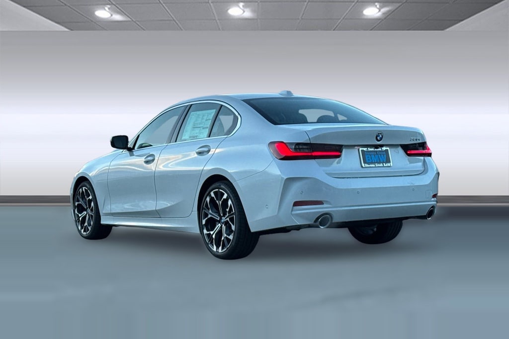 New 2026 BMW 330i NA Sedan