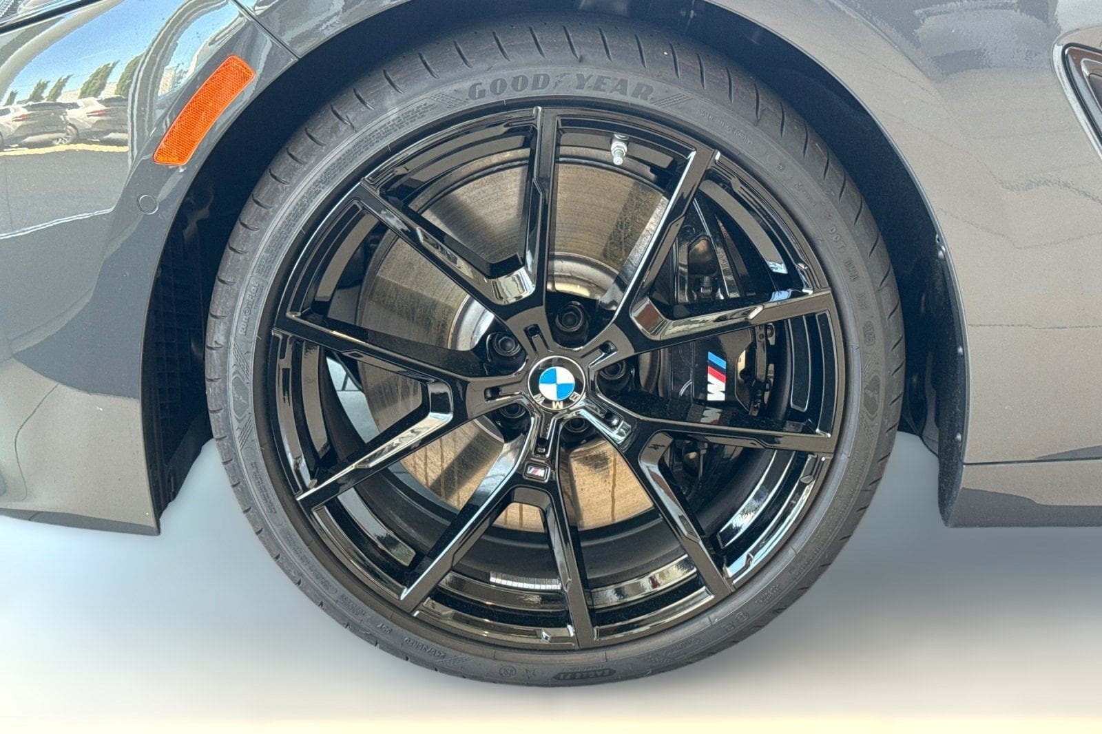 2026 BMW 8 Series 840i - Photo 10