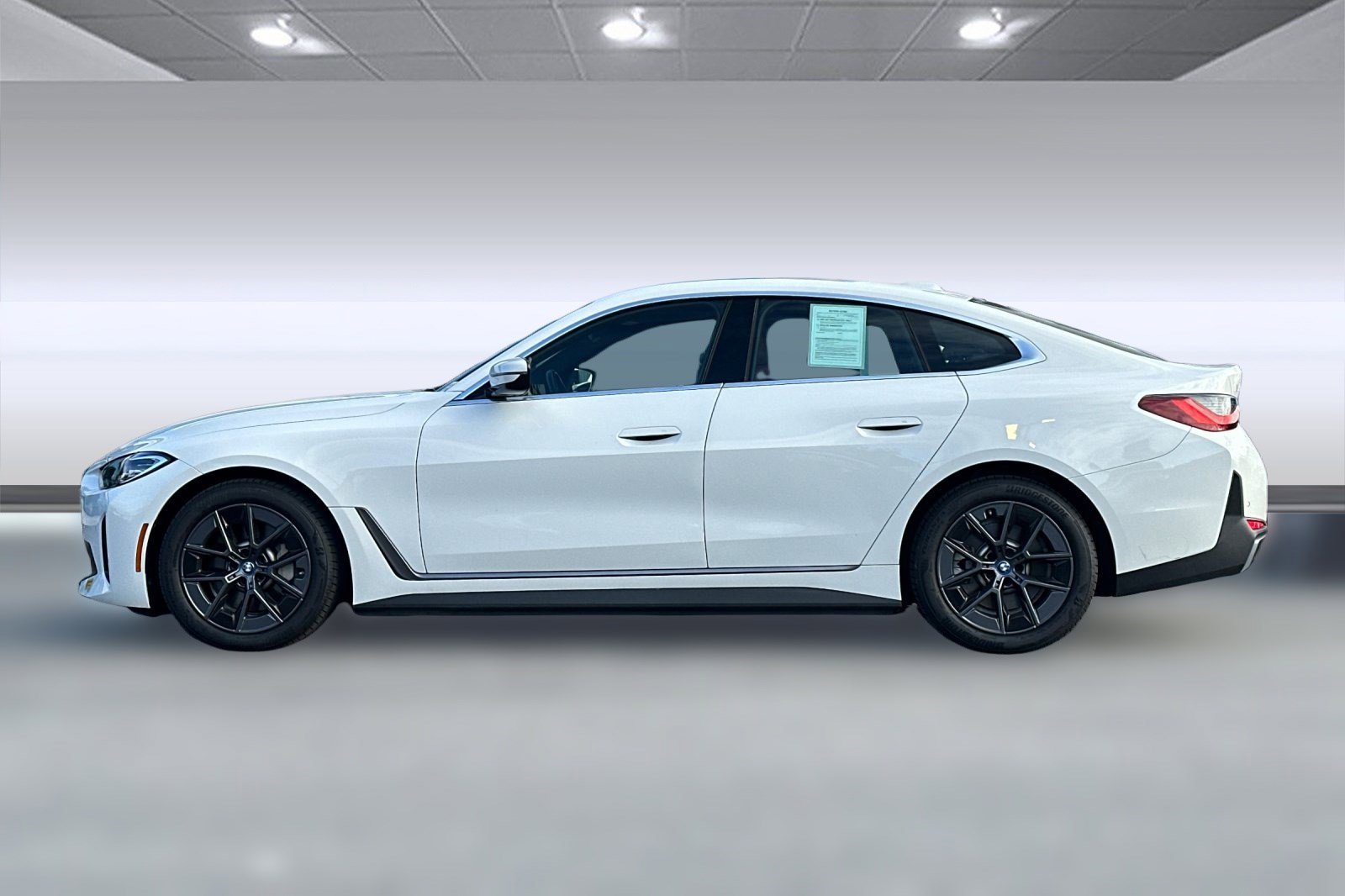 2022 Bmw i4 eDrive40 photo 2