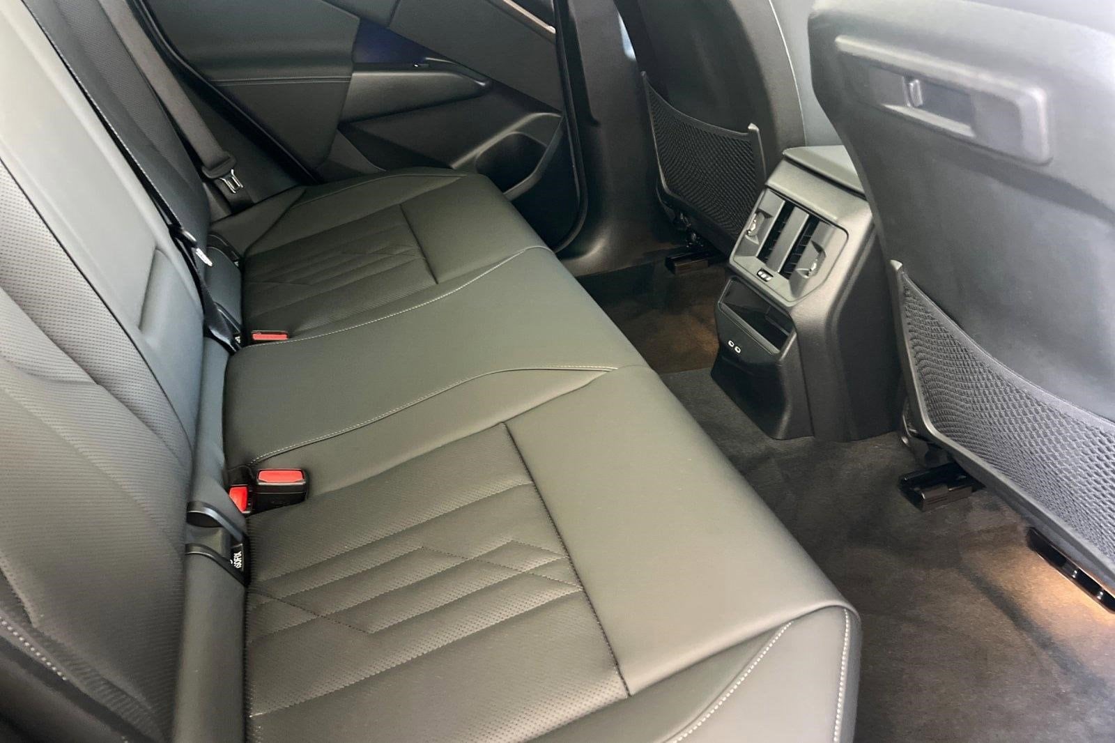 2025 BMW X3 30 - Photo 29
