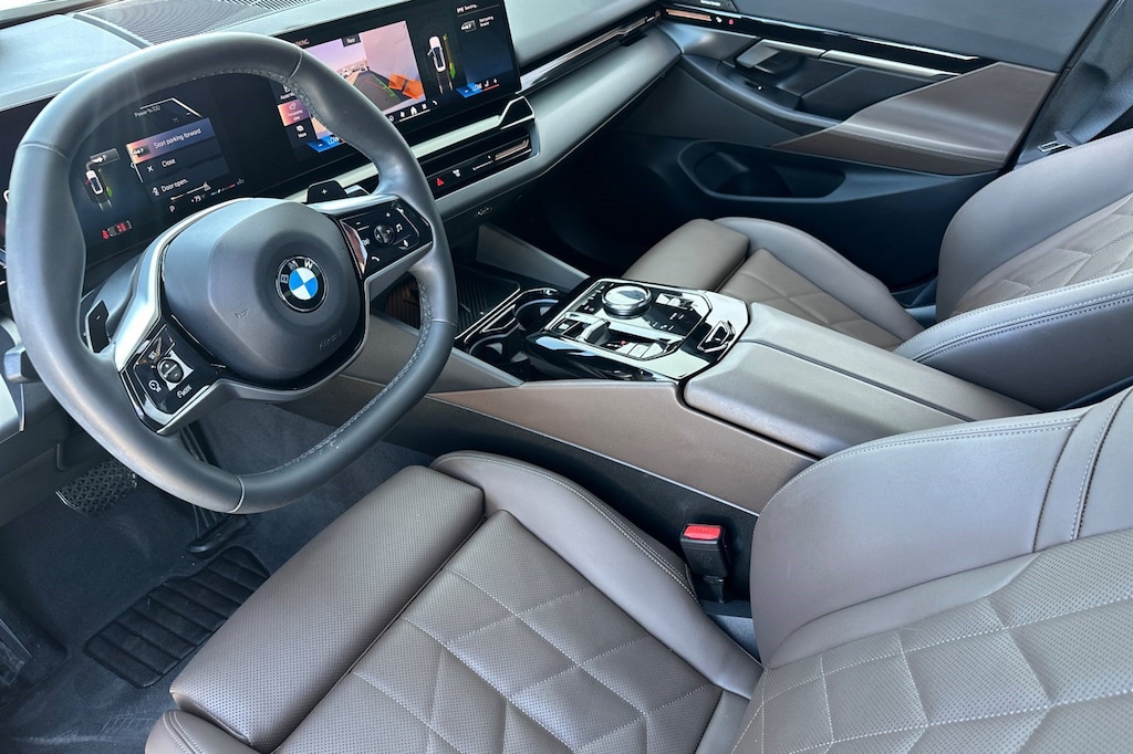 Used 2024 BMW 530i Sedan