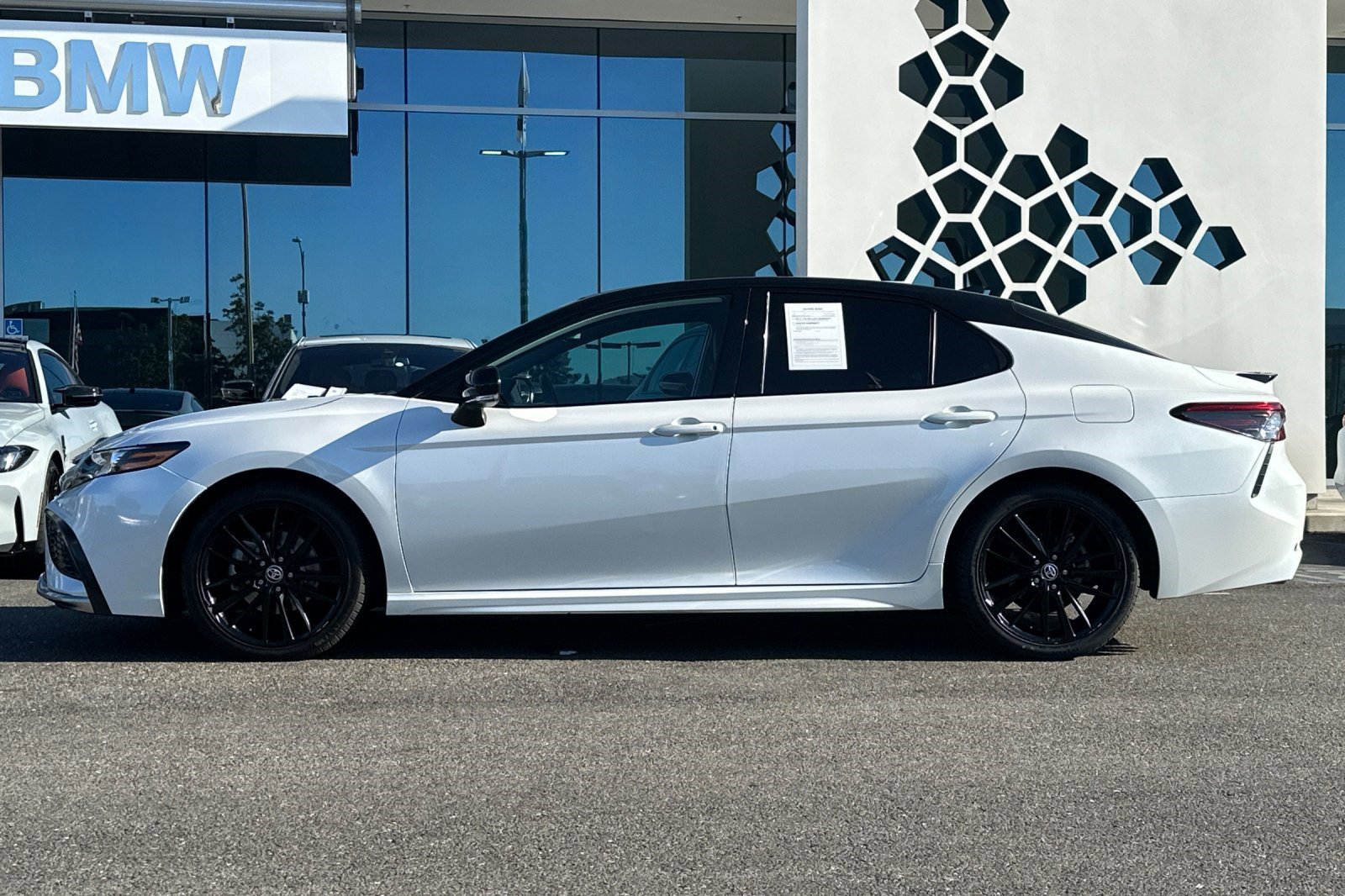 2023 Toyota Camry XSE photo 2