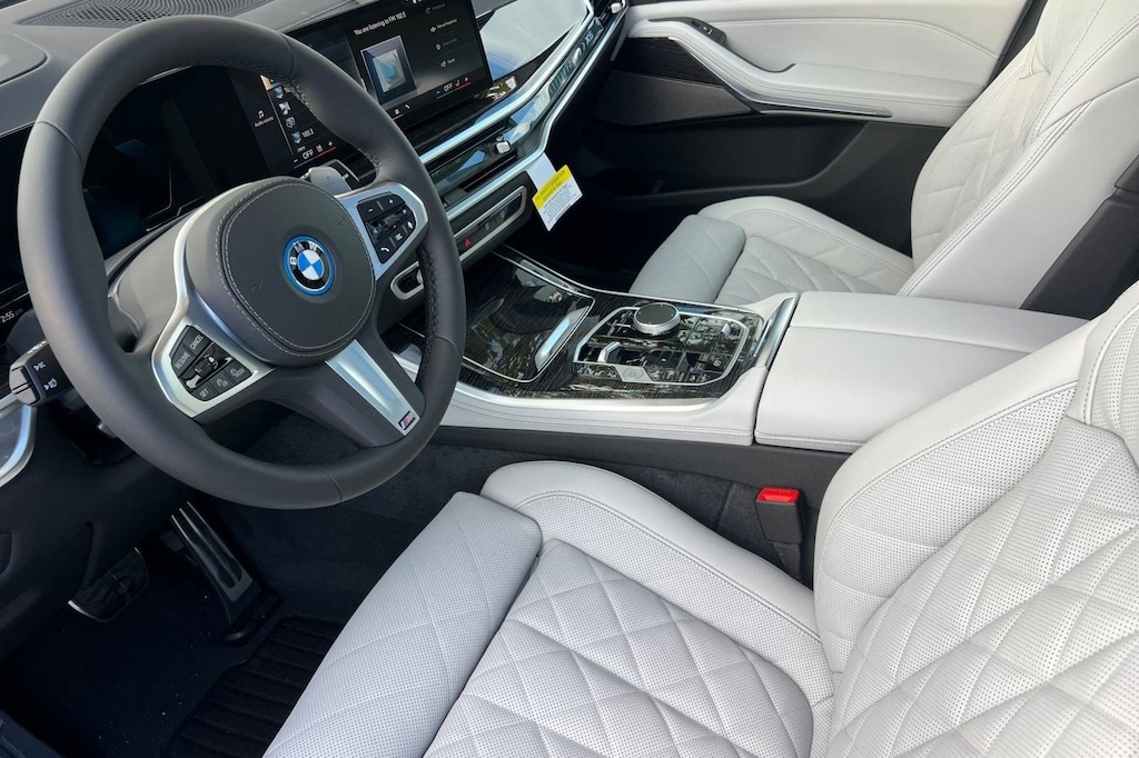 New 2026 BMW X5 PHEV xDrive50e SUV