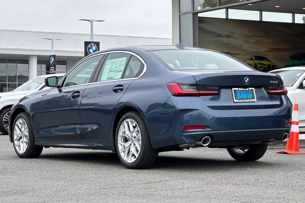 New 2026 BMW 330i Sedan