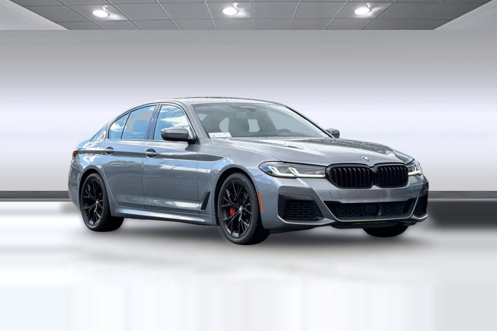 2023 BMW 540i photo 5