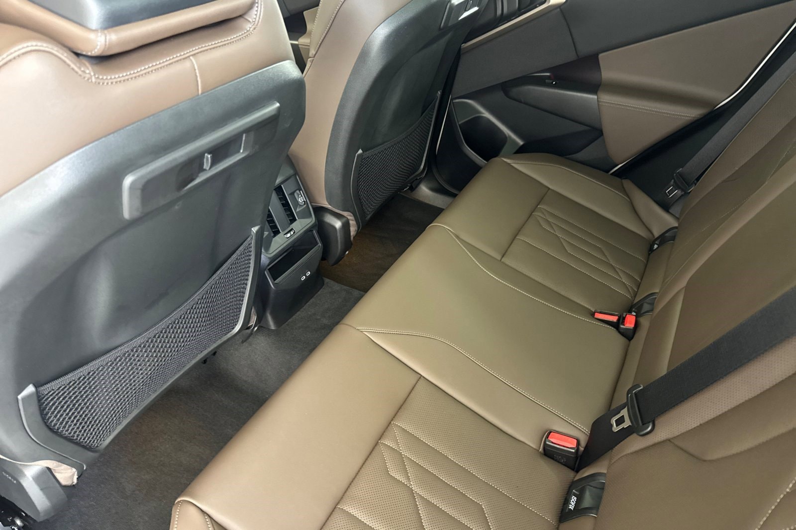2025 BMW X3 30 - Photo 28