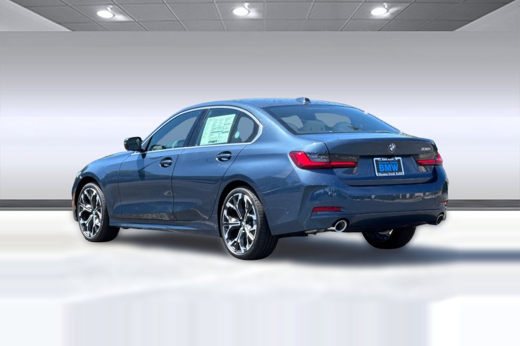 New 2026 BMW 330i Sedan