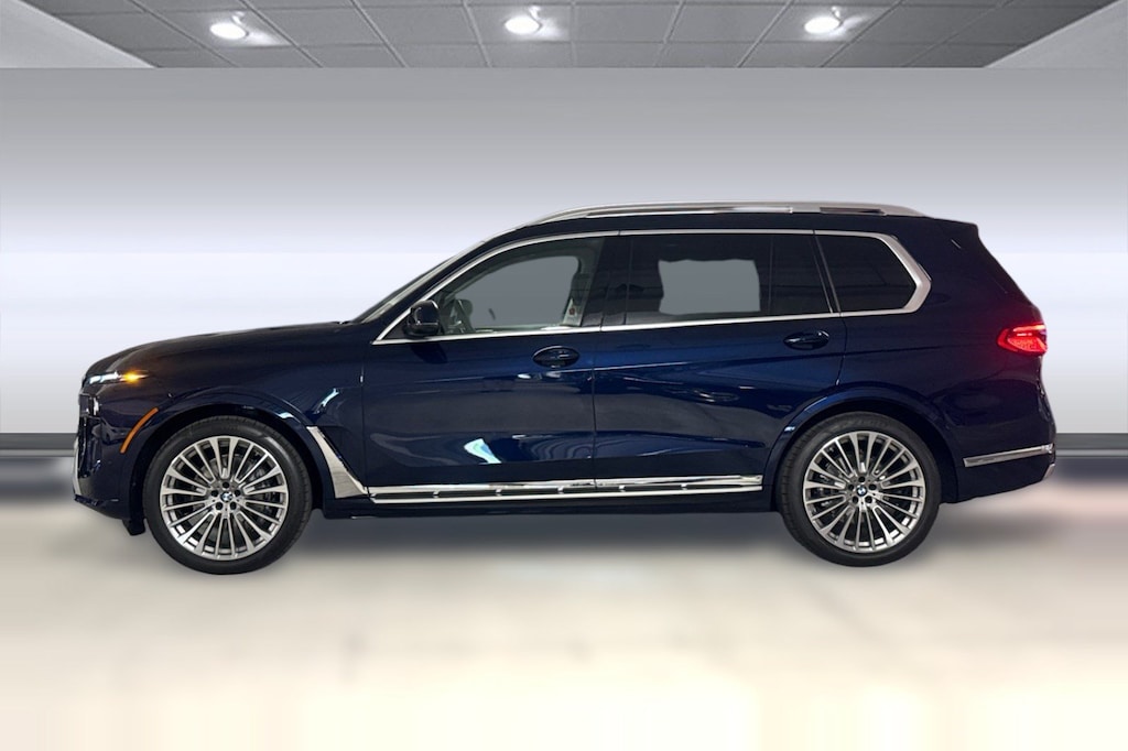New 2027 BMW X7 xDrive40i SUV
