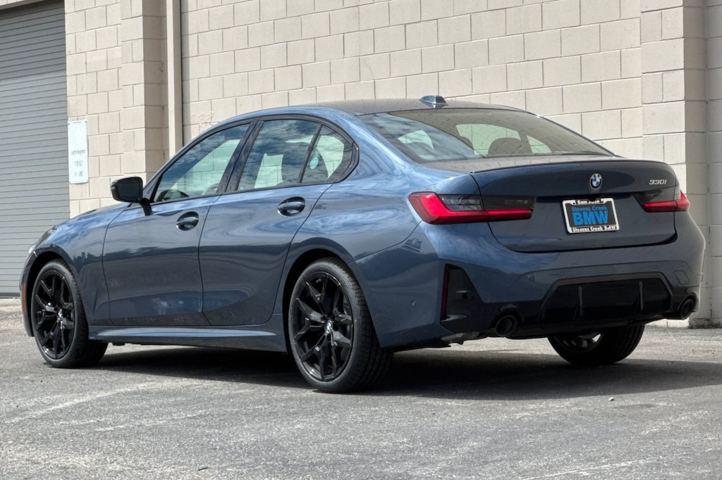 New 2026 BMW 330i Sedan