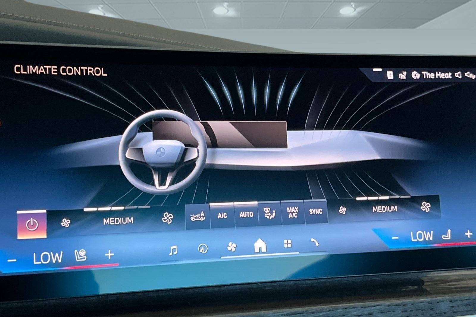 2025 BMW 7 Series 740i - Photo 26