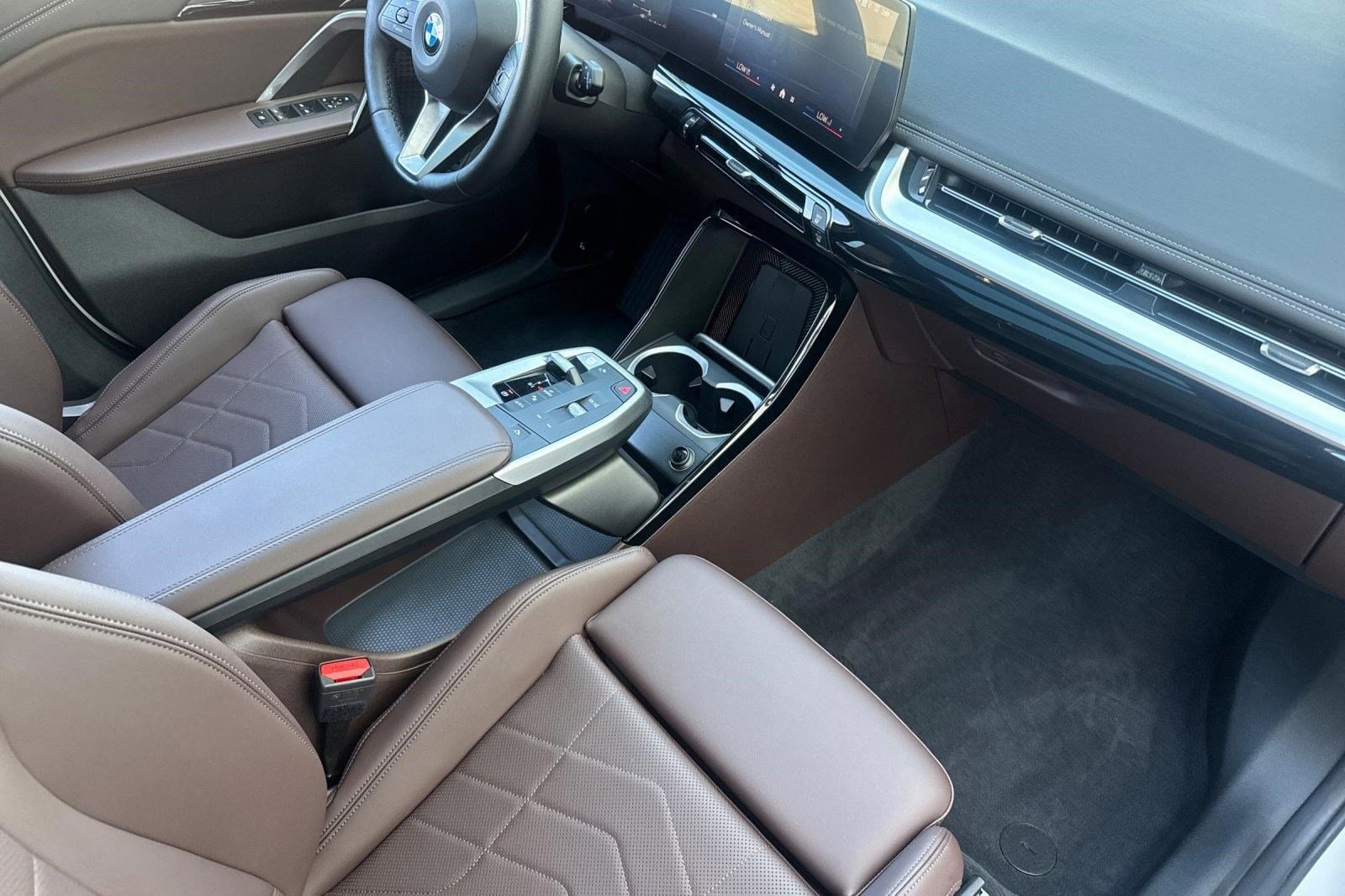 2025 BMW X1 28i - Photo 31