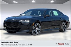 2025 BMW 760i xDrive Sedan