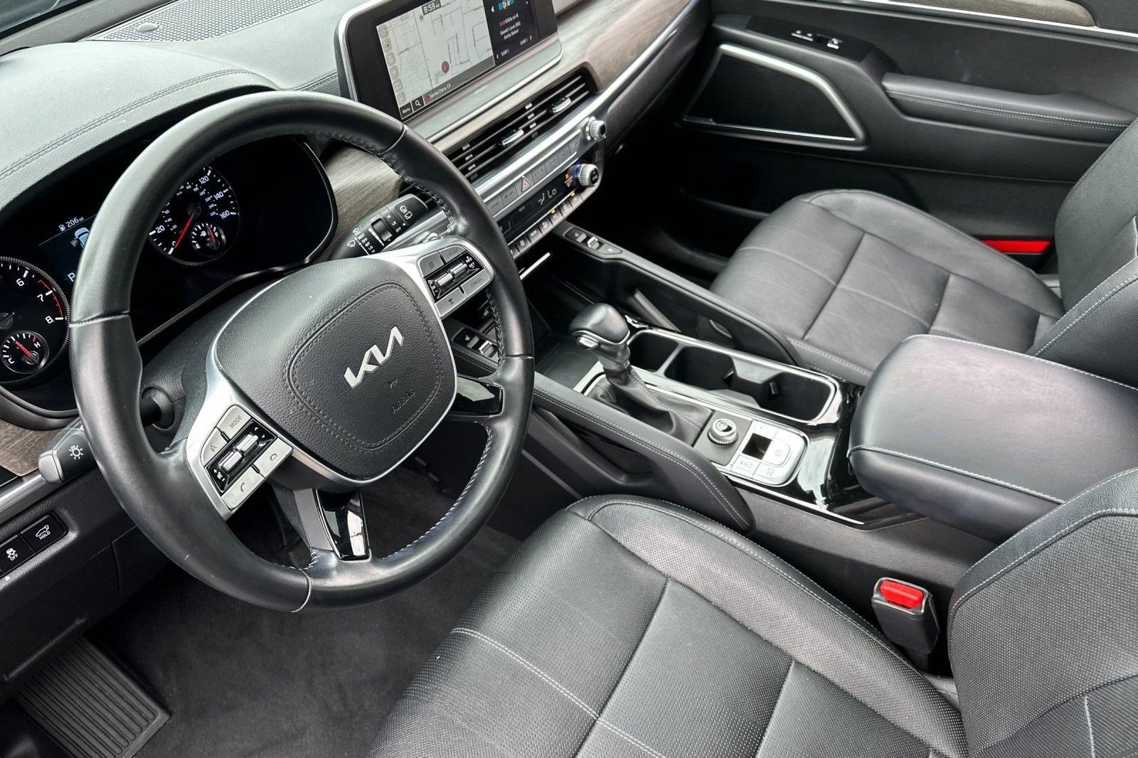 2022 Kia Telluride EX photo 4