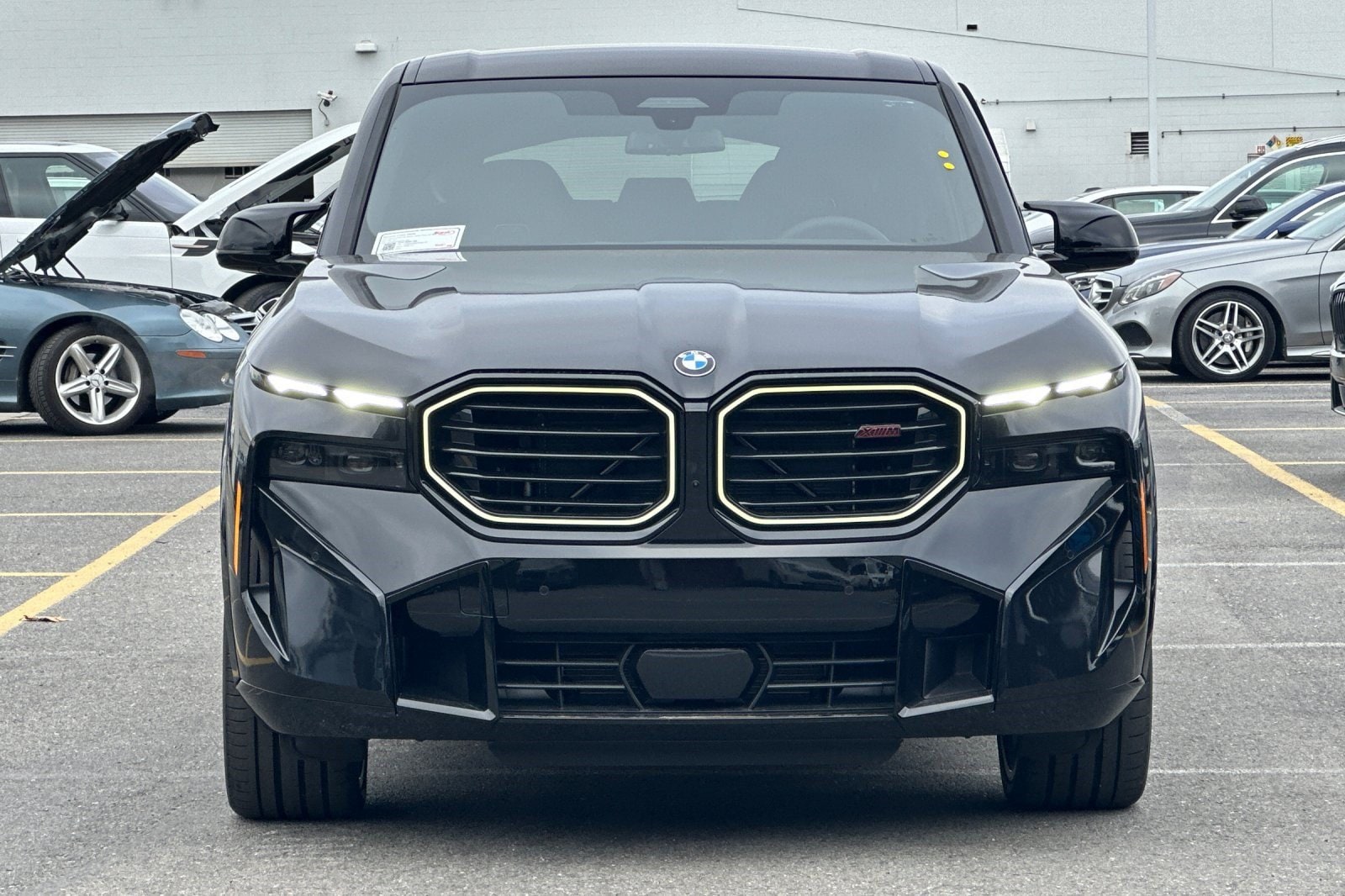 XM Label SUV