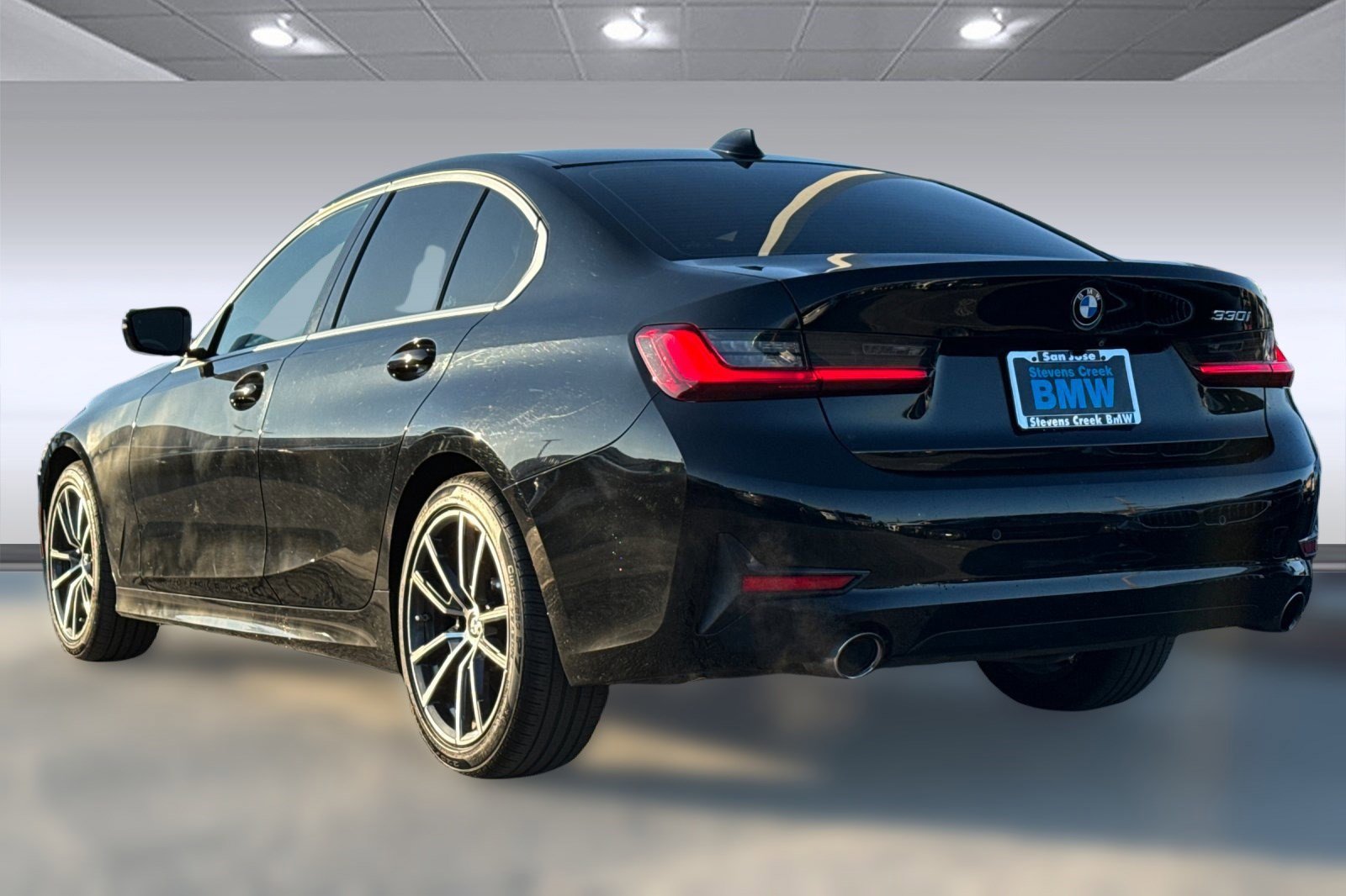2019 Bmw 330i Sedan photo 3