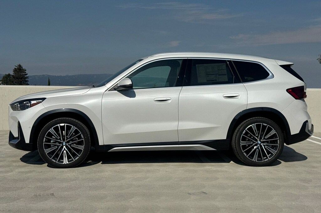 New 2026 BMW X1 xDrive28i SUV