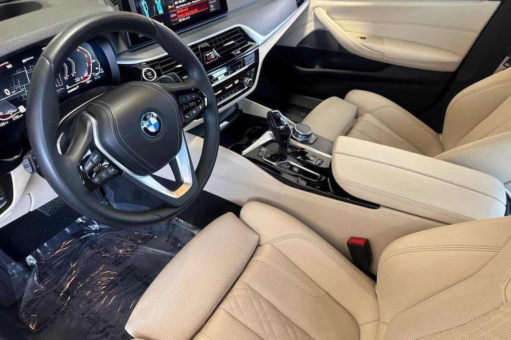Used 2023 BMW 530e Sedan