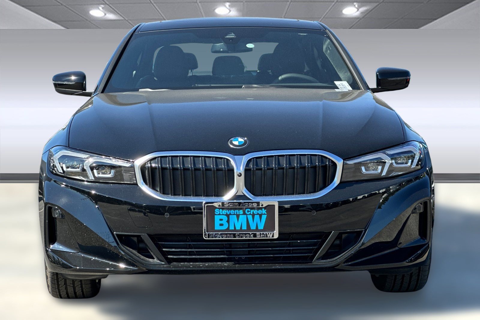 2025 Bmw 330i photo 2