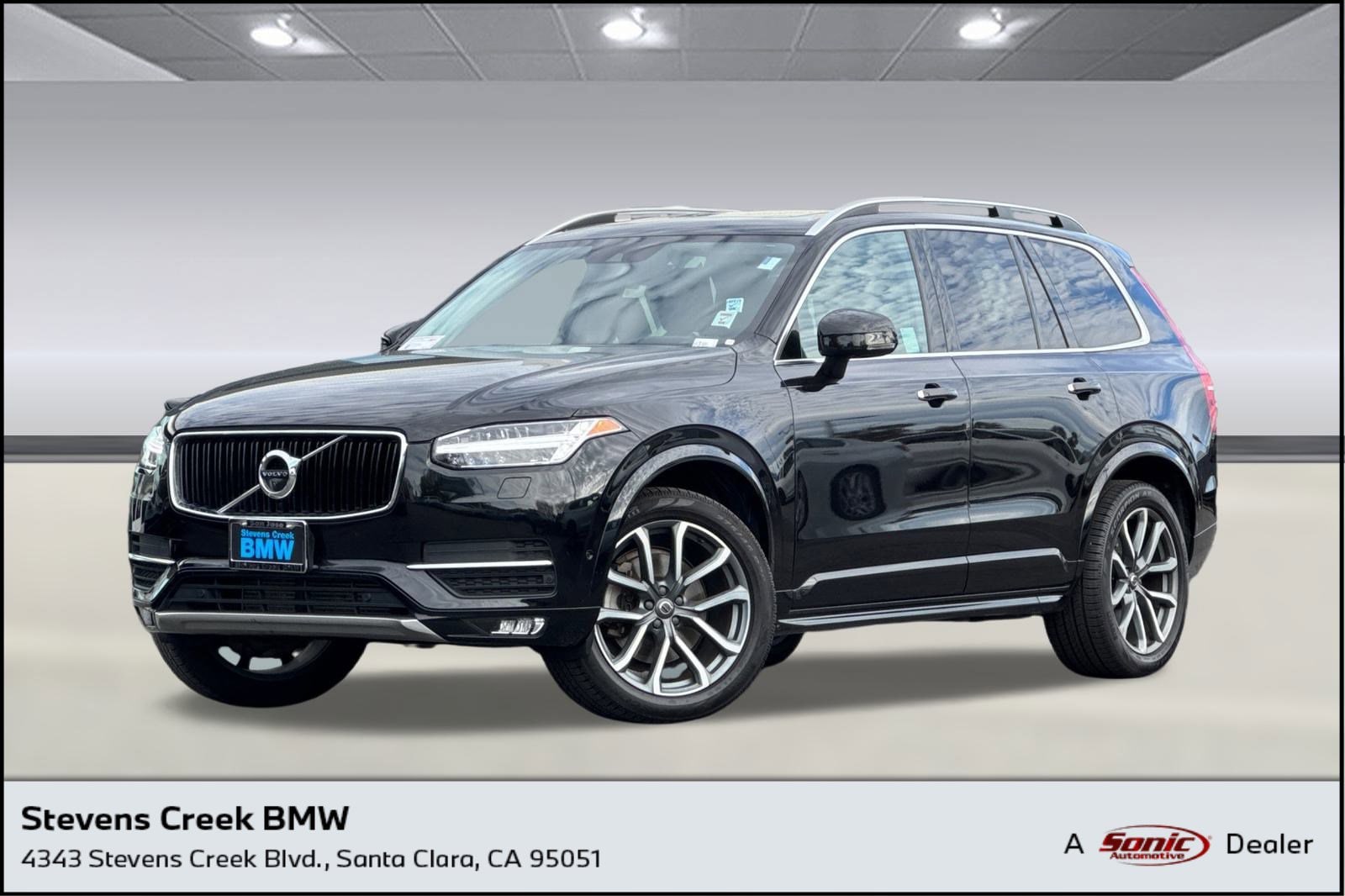 2019 Volvo XC90 Momentum's photo