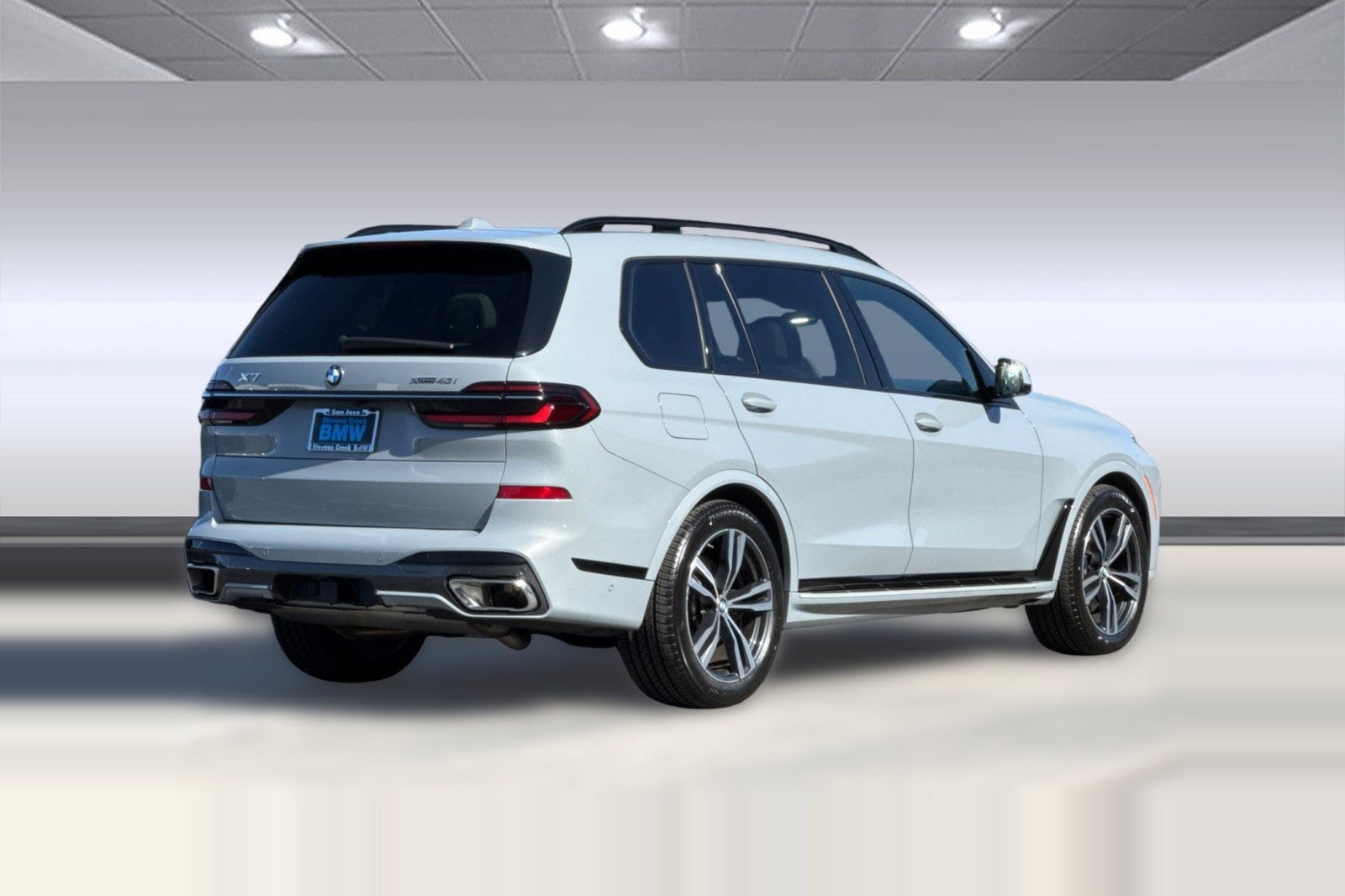 2023 BMW X7 xDrive40i photo 3