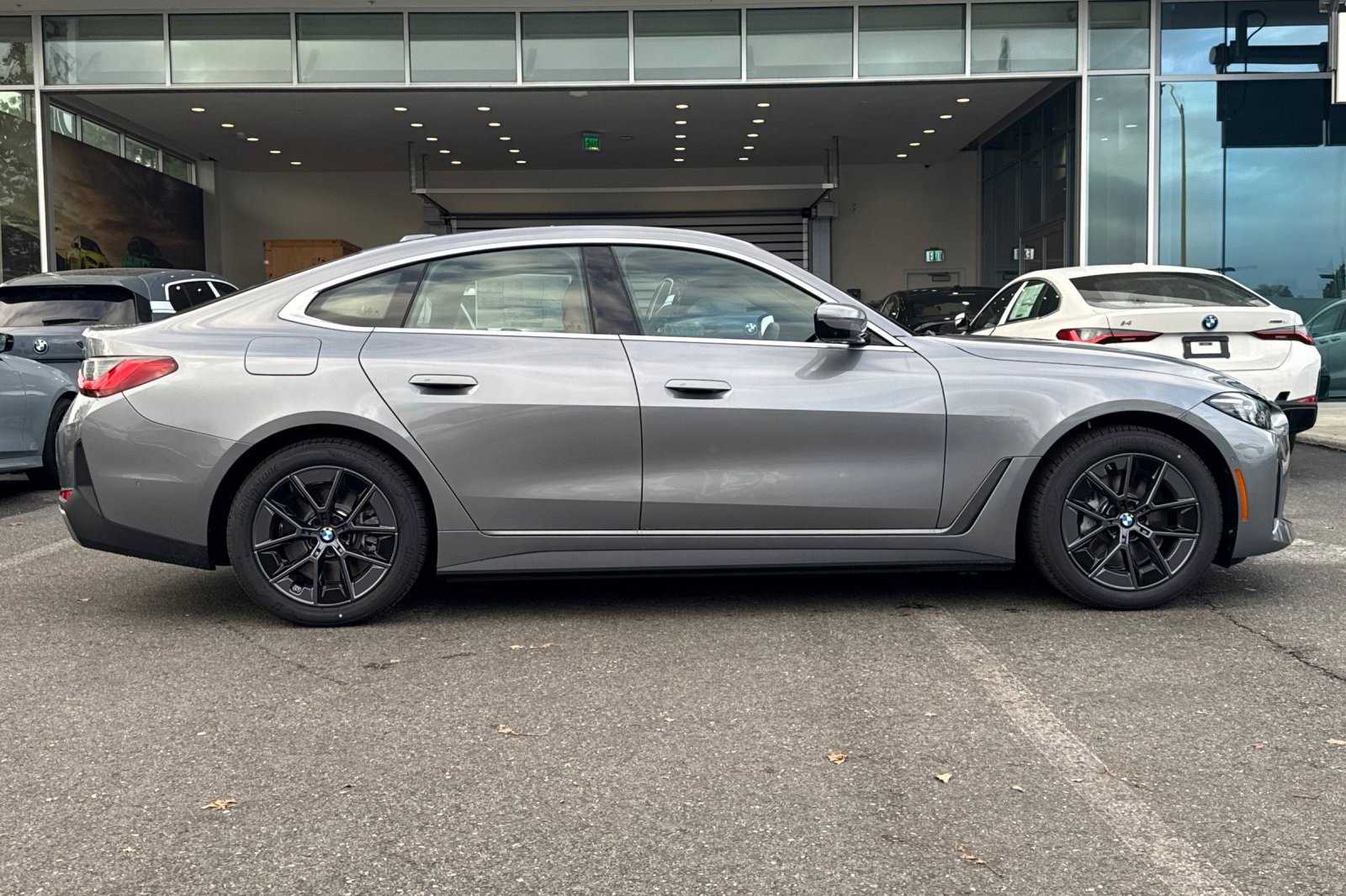 2025 Bmw i4 eDrive40 photo 4