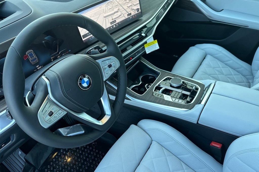 New 2026 BMW X7 xDrive40i SUV