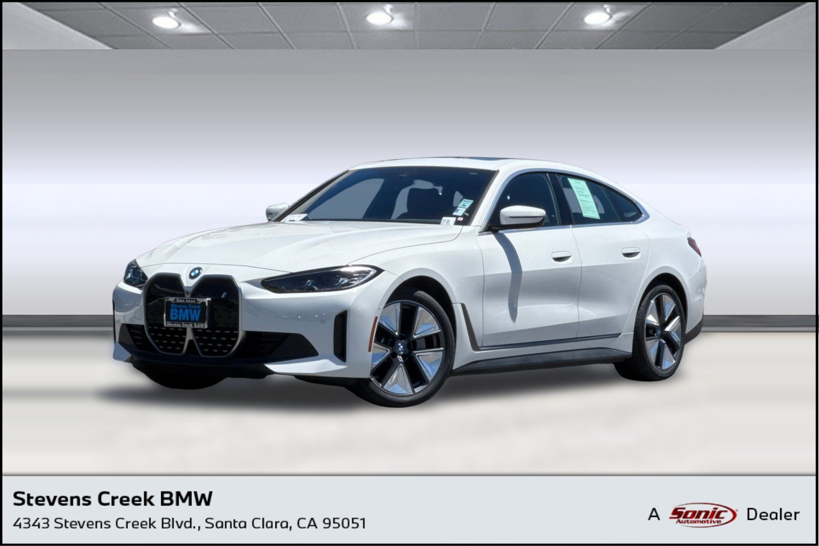 2023 BMW i4 eDrive35's photo