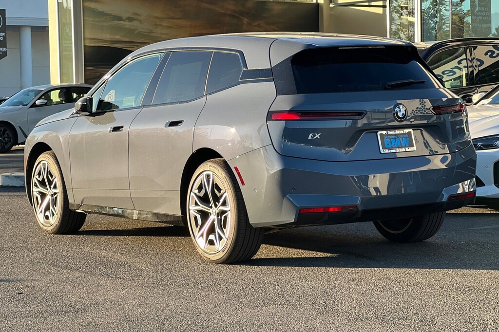 New 2026 BMW iX xDrive45 SUV