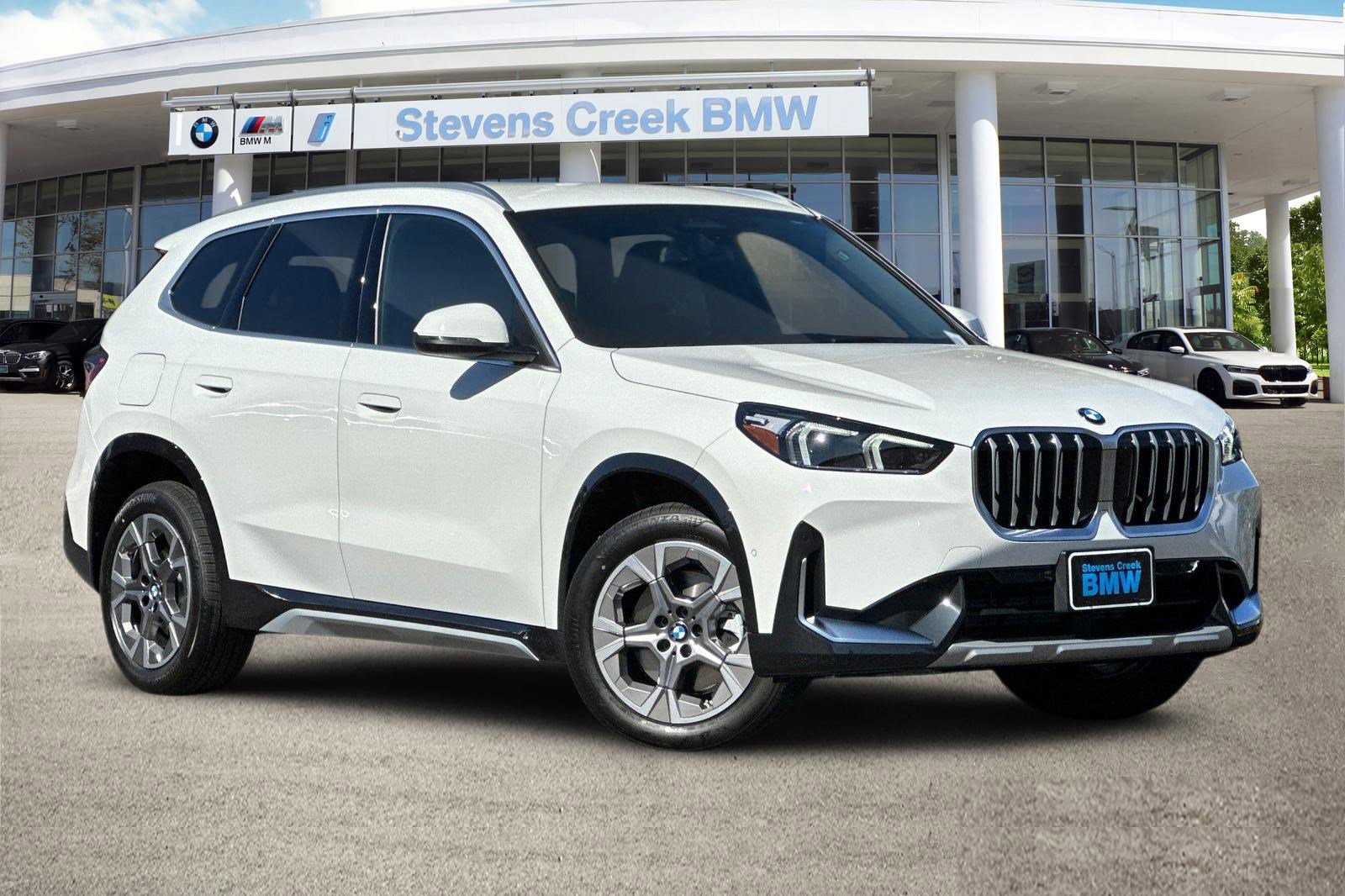 2025 Bmw X1 XDrive28i photo 2