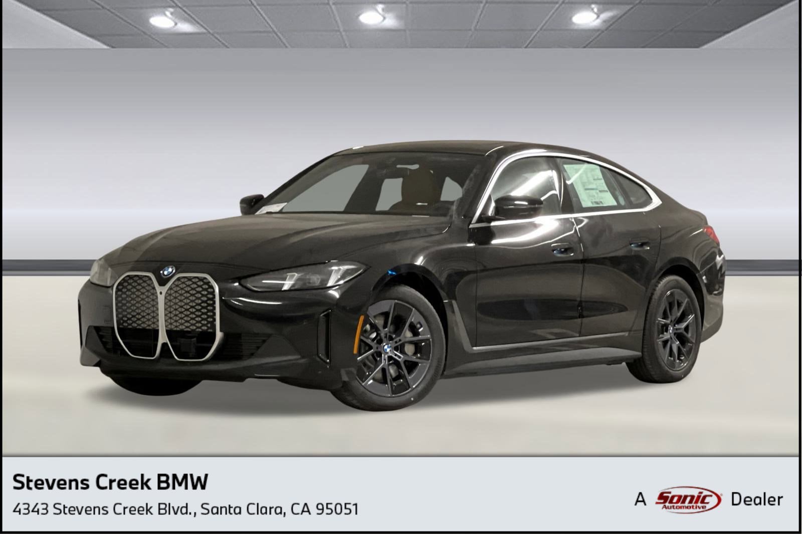 2025 BMW i4 40's photo