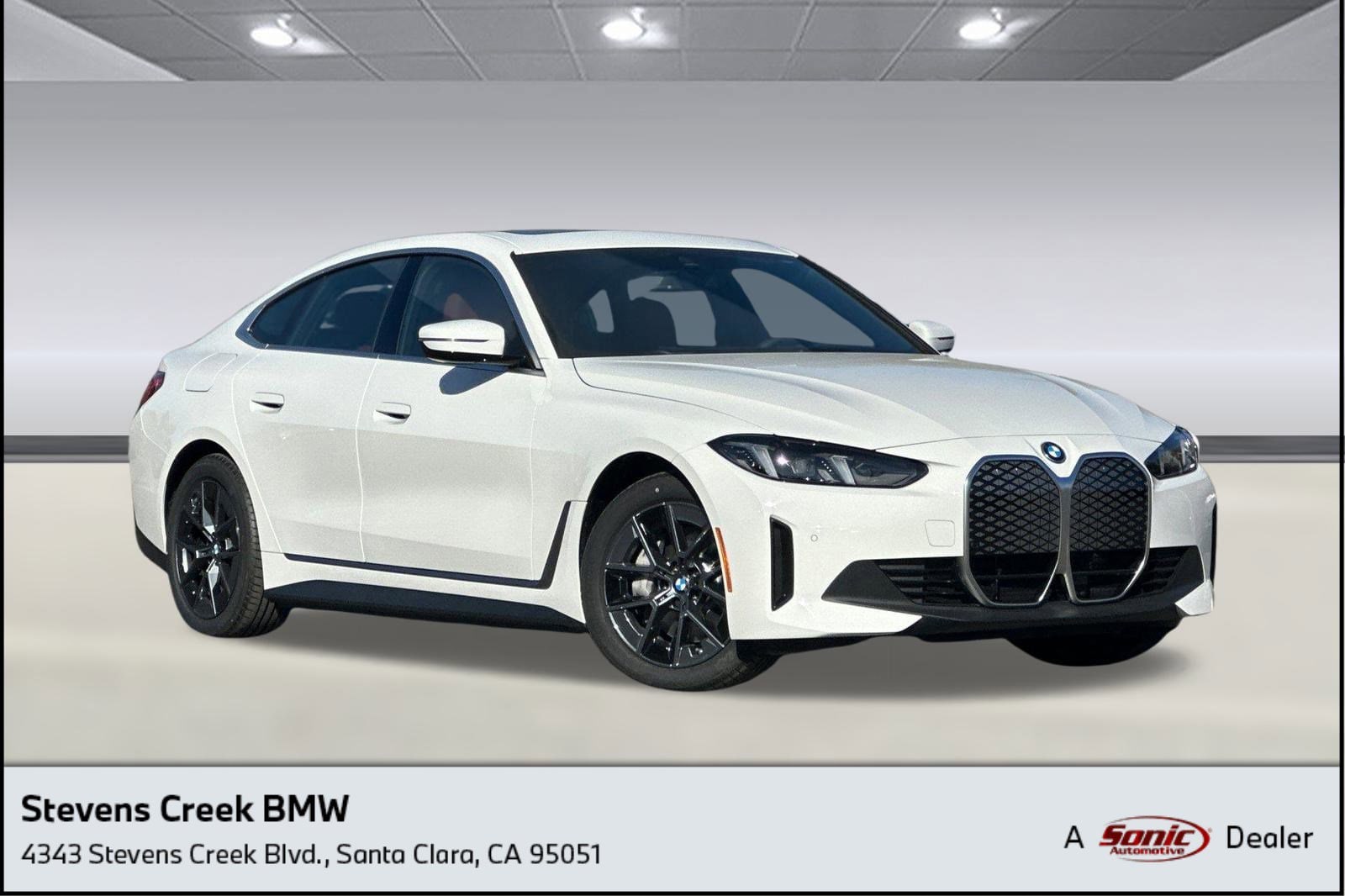 2025 BMW i4 40's photo