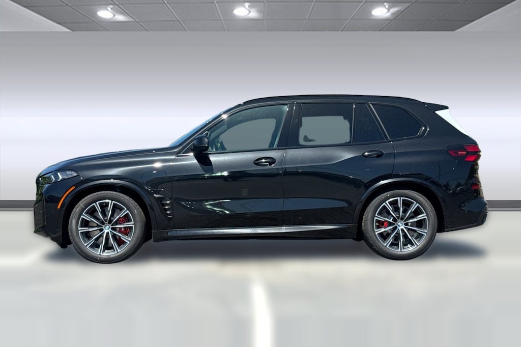 New 2026 BMW X5 PHEV xDrive50e SUV