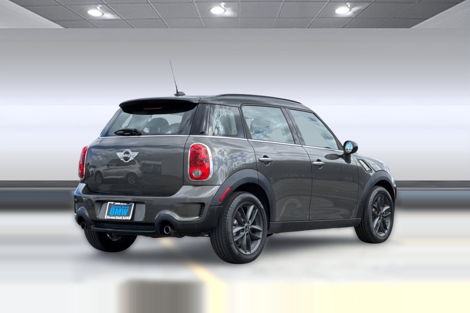 2014 MINI Countryman Cooper S photo 3