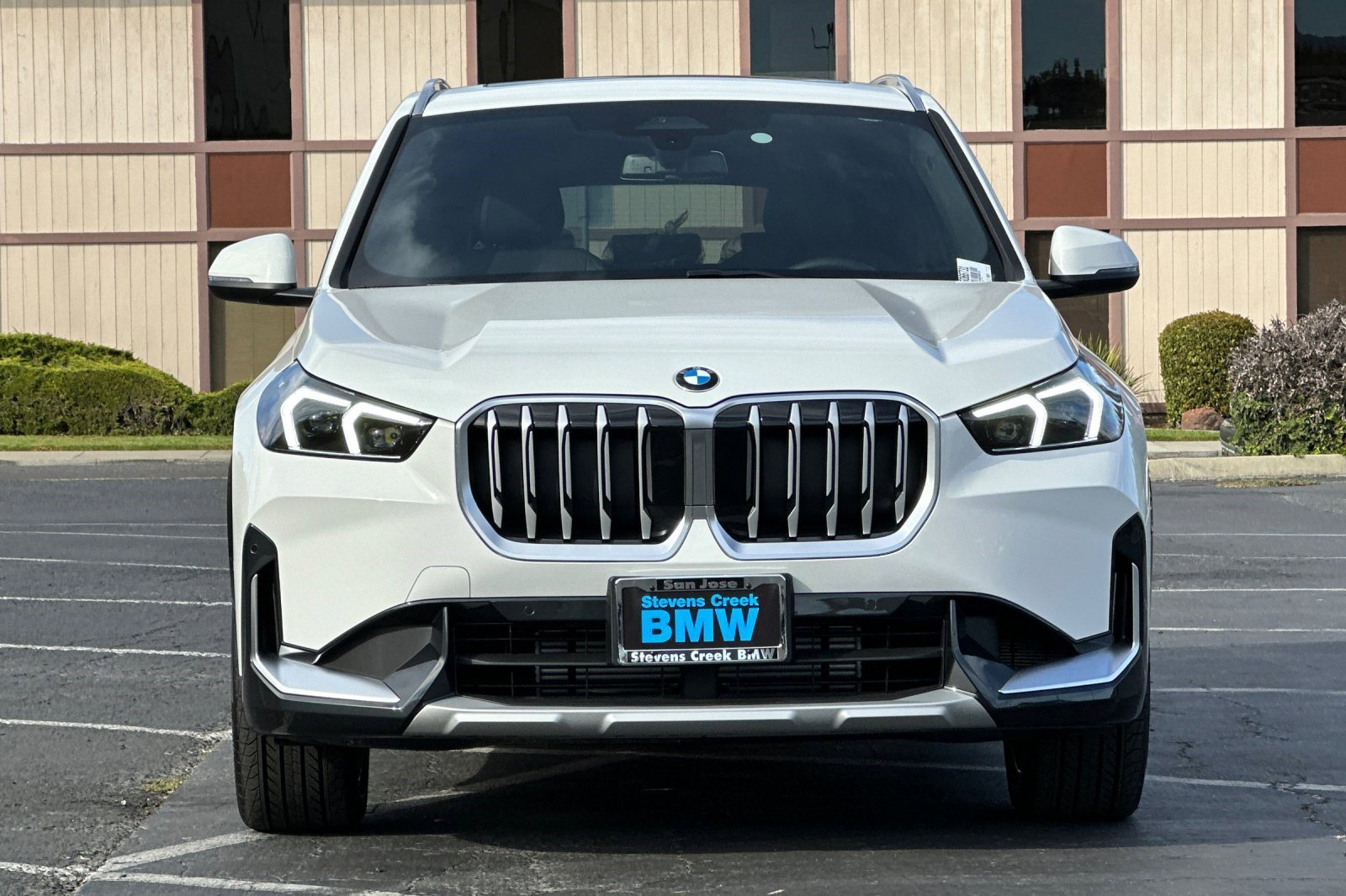 2025 Bmw X1 XDrive28i photo 3
