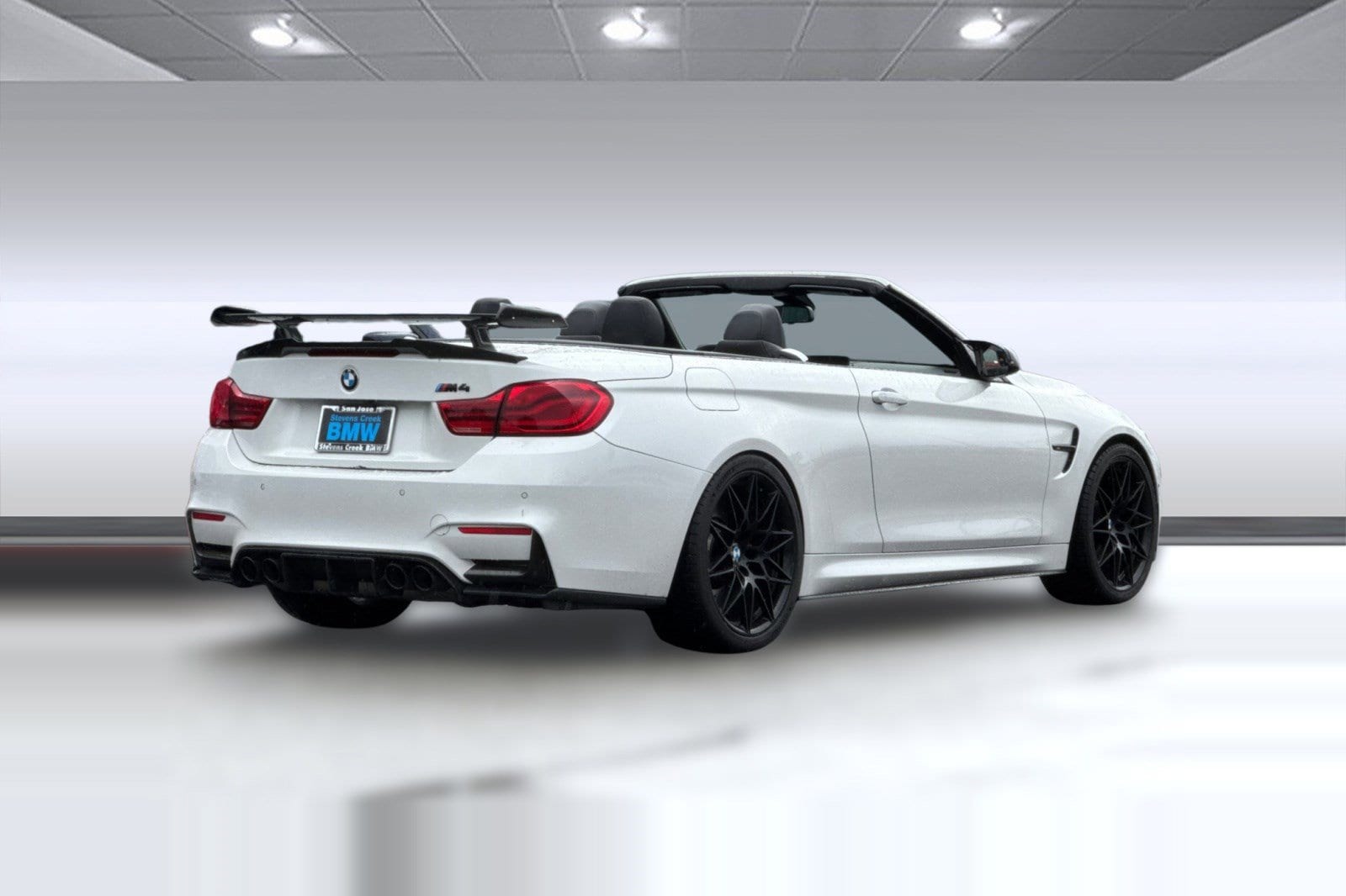 2018 BMW M4 photo 3