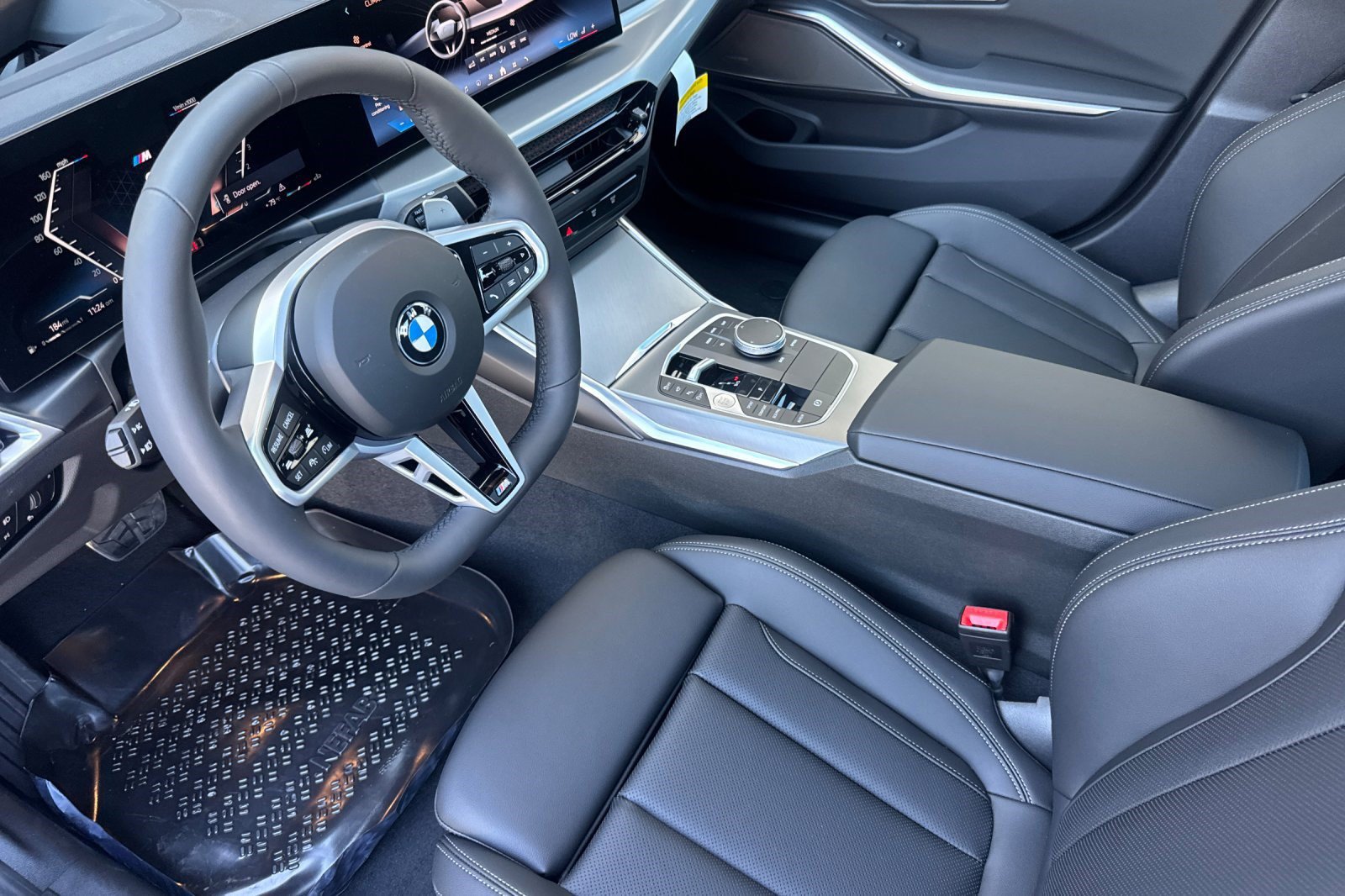 New 2026 BMW 330i Sedan