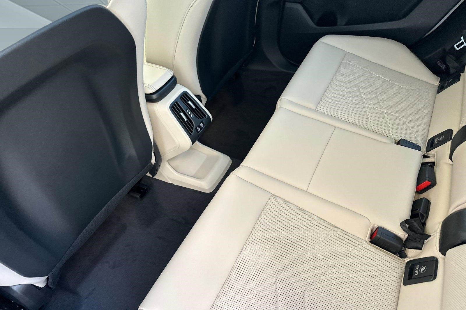2025 BMW X1 28i - Photo 25