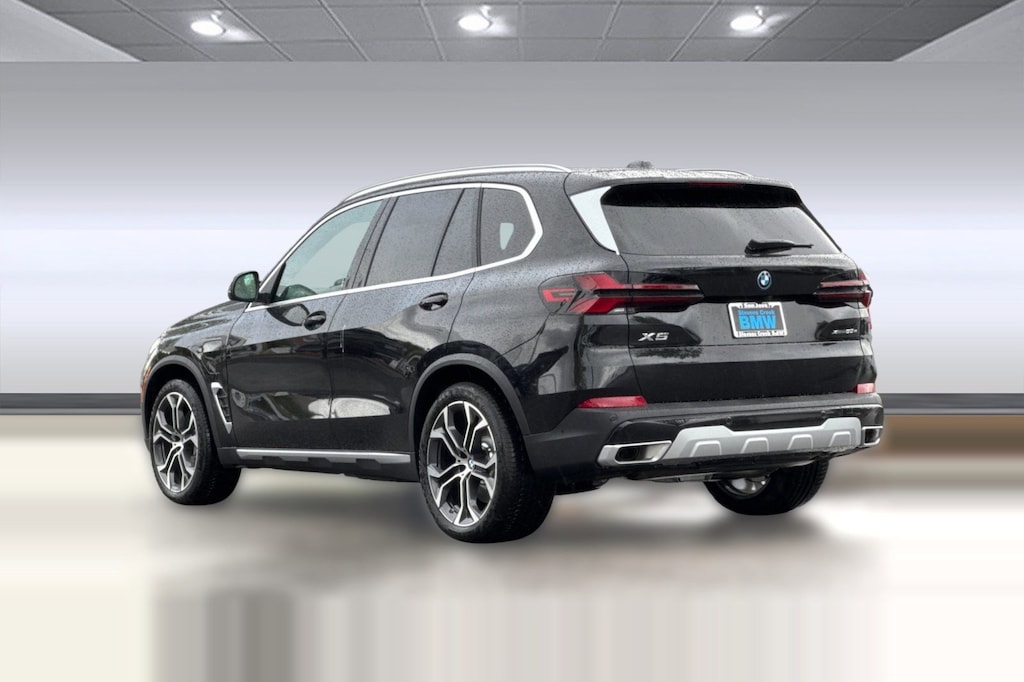 New 2026 BMW X5 PHEV xDrive50e SUV
