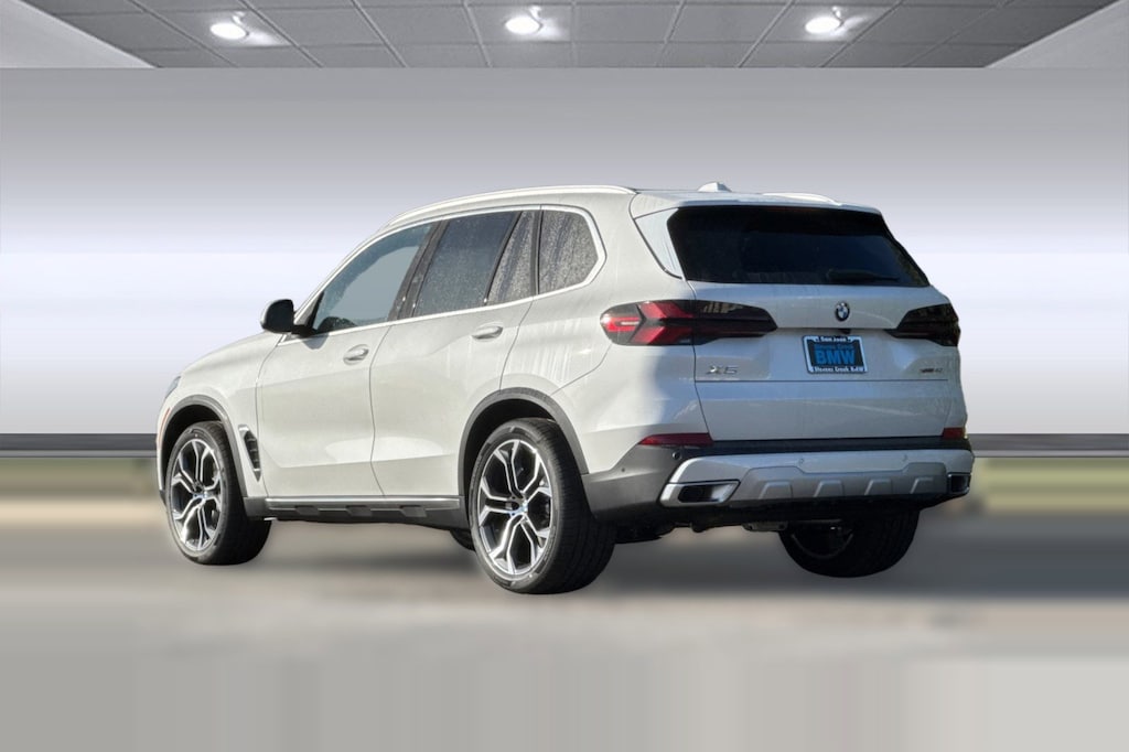 New 2026 BMW X5 xDrive40i SUV